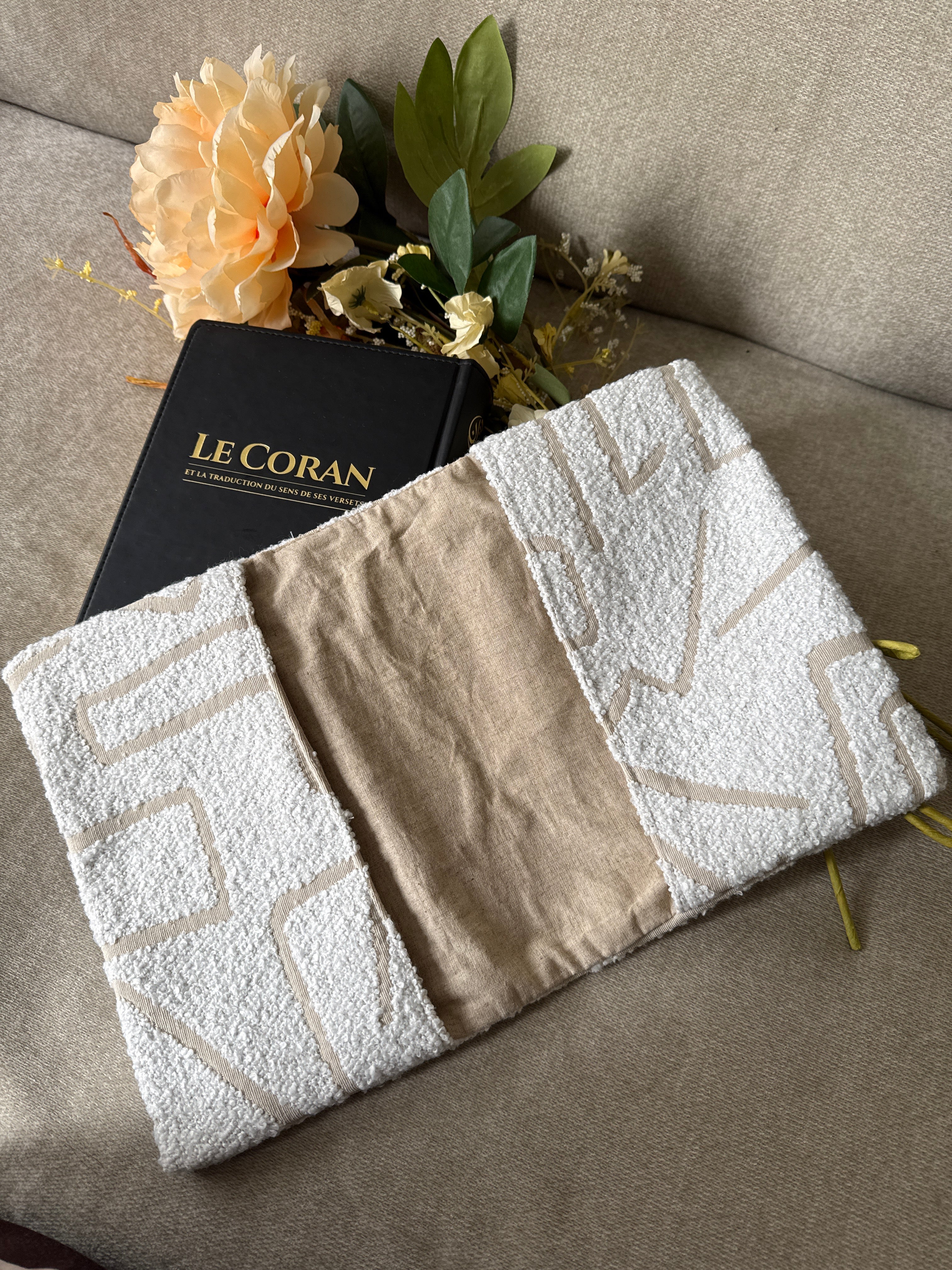Reflet de Pureté – Protège Coran Luxe - Tawbah français arabe
