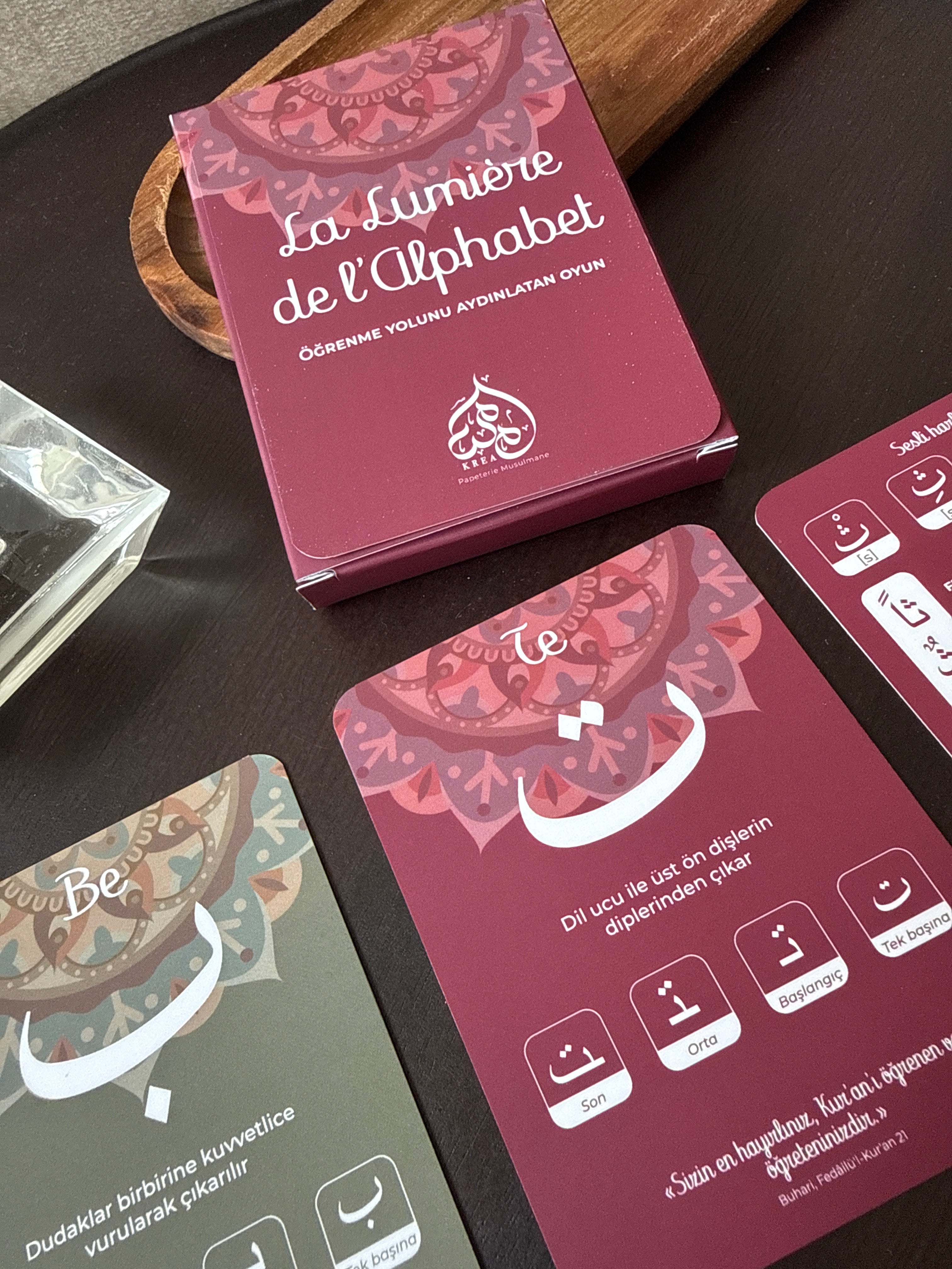 La lumière de l’alphabet - ÖĞRENME YOLUNU AYDINLATANOYUN