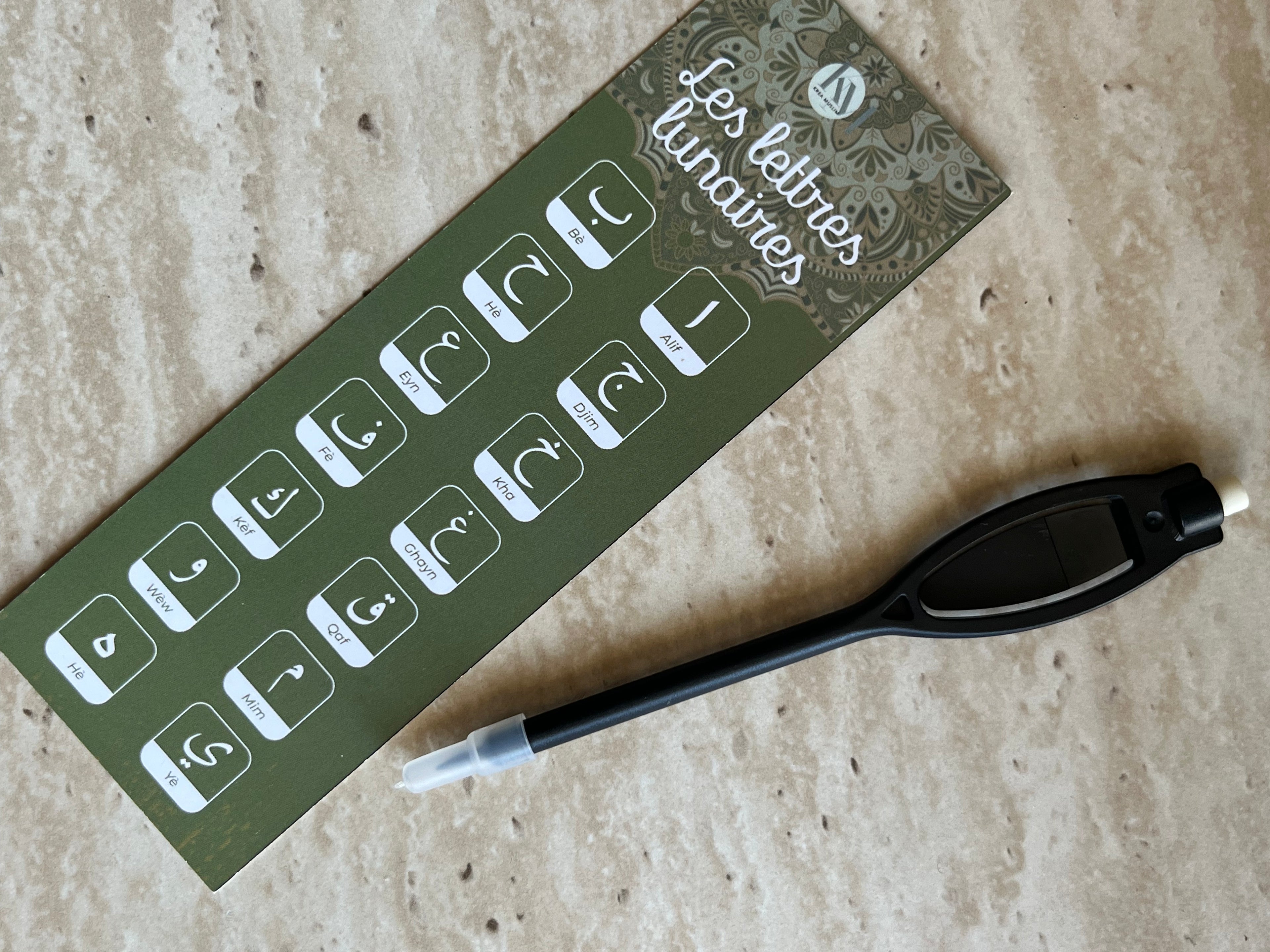 Crayon - marque page